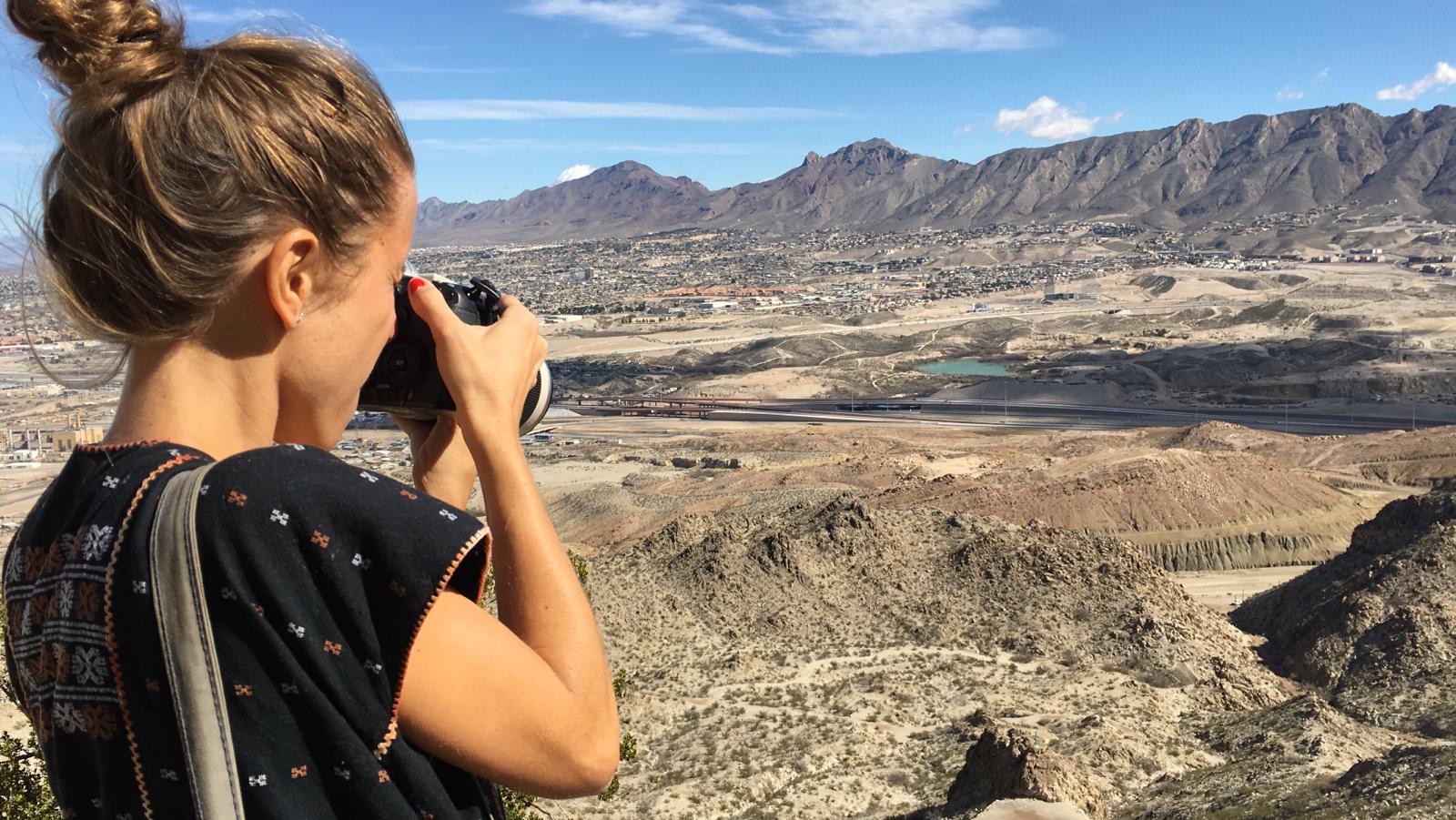 Carter Center Fellow Almudena Toral at the New Mexico area of the border.  (Photo/Patricia Clarembaux)