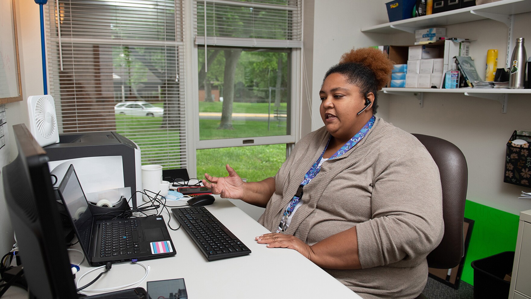 ©Bobbi Wiseman/Memorial Health: Barbara Wheatley takes phone calls as part of the National Suicide Prevention Lifeline Network. Wheatley is an alcohol and substance abuse counselor and the lead clinician for mobile crisis response for Memorial Behavioral Health in Springfield, Illinois.